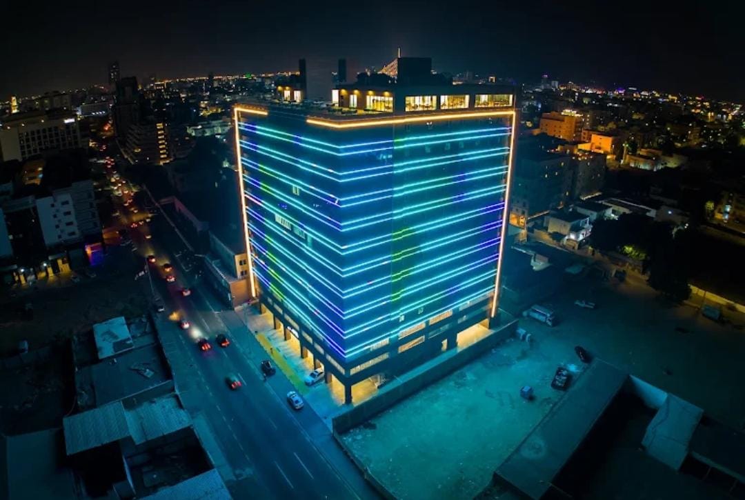 Aerial night view of Maali Al Mustaqbal Al Raqi headquarters — leading shipping company in Jeddah, Saudi Arabia